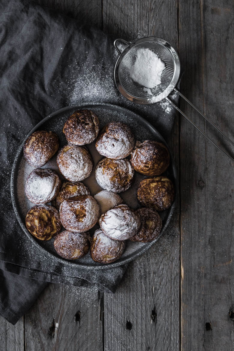 Æbleskiver med æble og kærnemælk