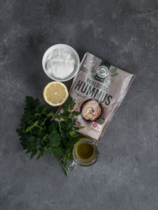 Hummus med persille og skyr