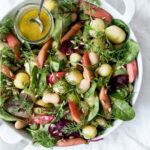 Kartoffelsalat med dild og bagte rabarber - opskrift